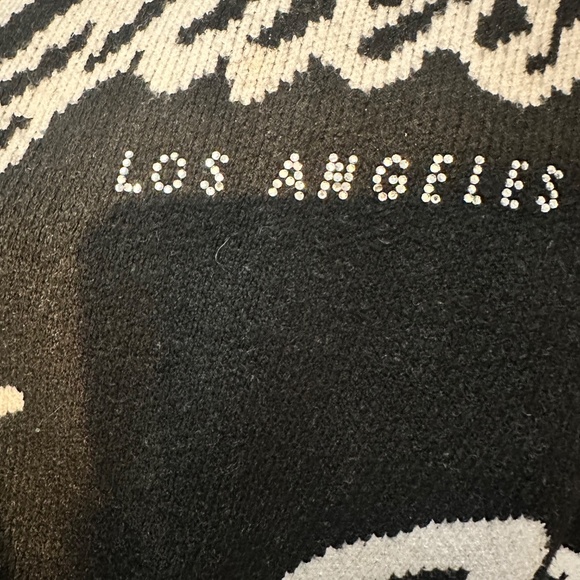 Guess Los Angeles Black Logo Sweater - Picture 3 of 3